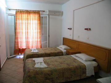 Alexis Aparthotel 2*